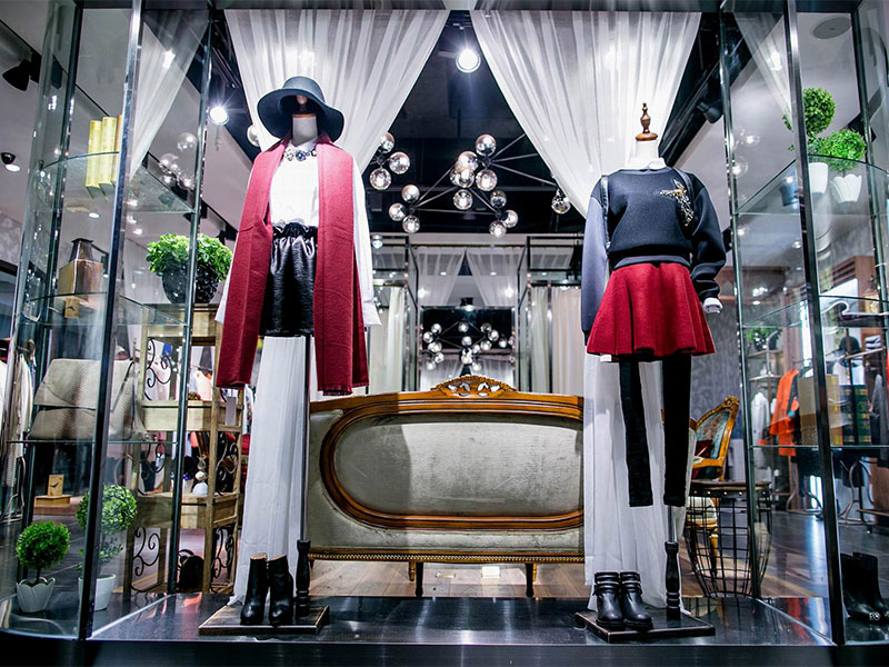 《艾子》女裝店裝修設(shè)計(jì)案例